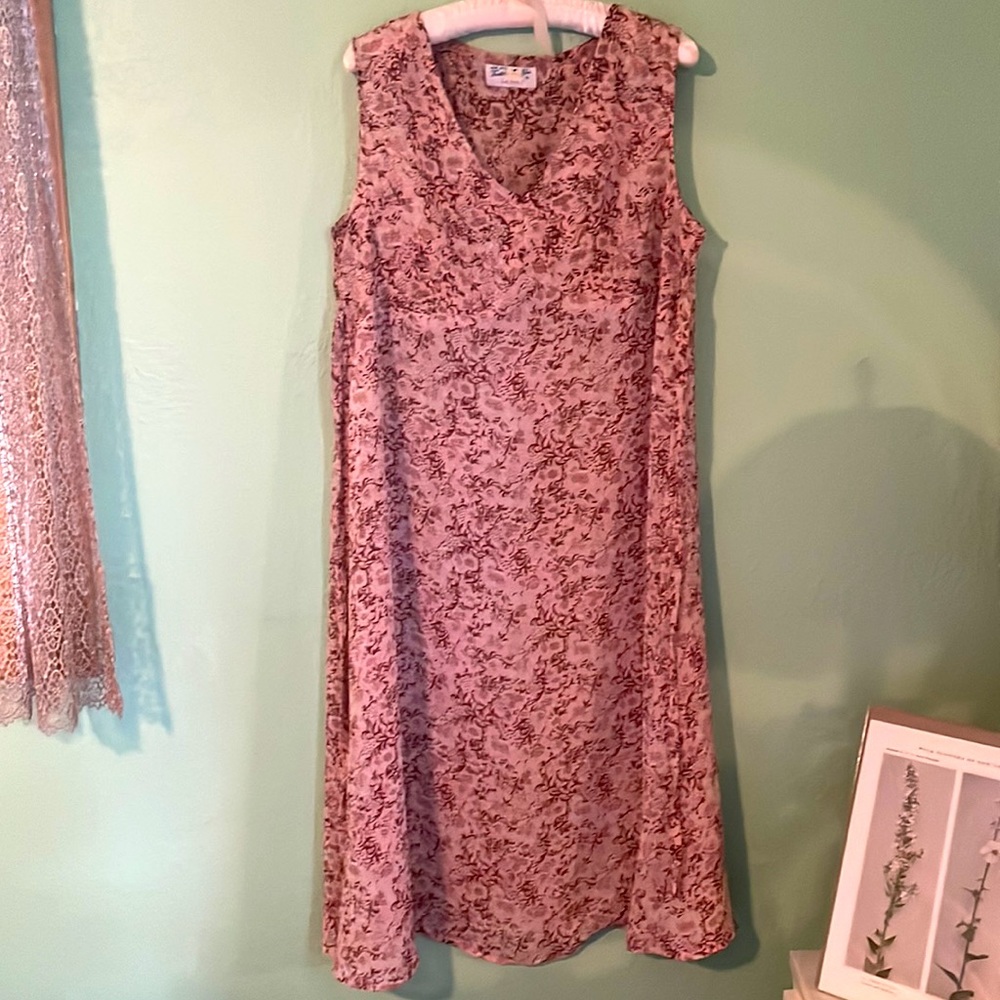 Floral design sheer sleeveless‎ dress